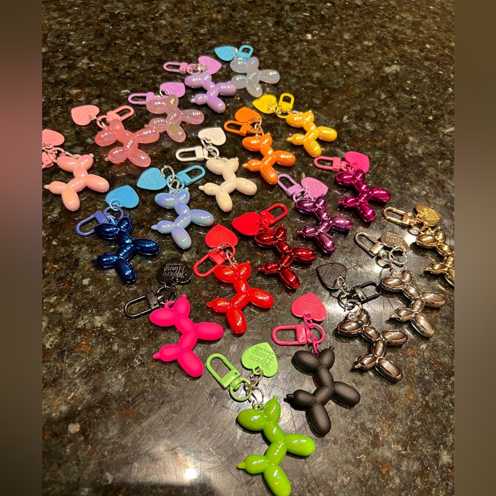 ❌Reserve for @fleurs5❌Dogs Bagcharm/keychain Iridescent Colors Pick 1 - Picture 15 of 15